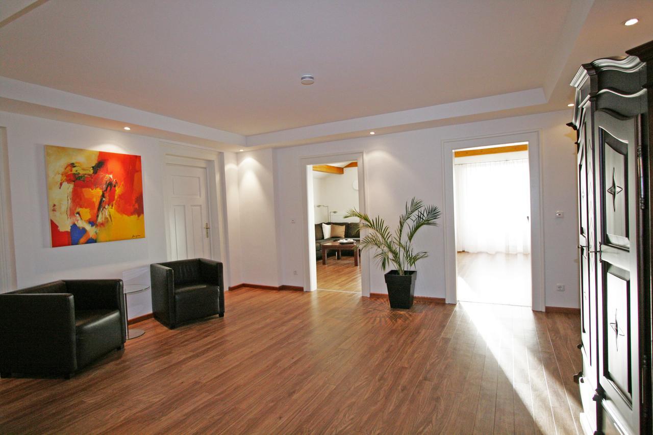 Ferienwohnung Am Kurpark -Wohnung 3,150Qm- Mit Lift Garmisch-Partenkirchen Exterior foto